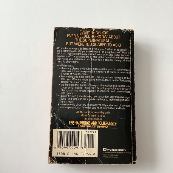 ESP , Hauntings and Poltergeists: A Parapsychologist Handbook By Loyd Auerbach - Picture 3 of 4